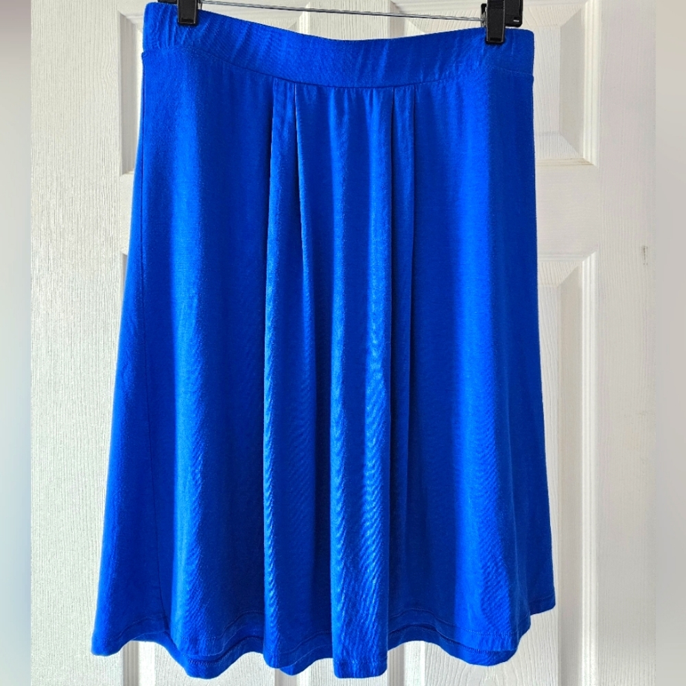 Dana Buchman skirt
